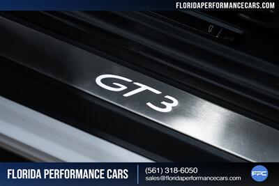 2016 Porsche 911 GT3   - Photo 26 - Riviera Beach, FL 33407