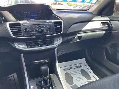 2015 Honda Accord LX   - Photo 10 - Bakersfield, CA 93305