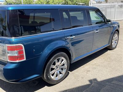 2011 Ford Flex Limited   - Photo 4 - Bakersfield, CA 93305