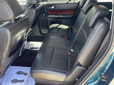 2011 Ford Flex Limited   - Photo 9 - Bakersfield, CA 93305