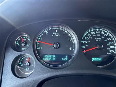 2013 Chevrolet Suburban LT - Photo 11 - Bakersfield, CA 93305