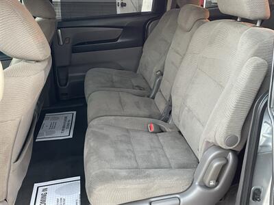 2013 Honda Odyssey EX   - Photo 9 - Bakersfield, CA 93305