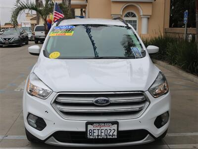 2018 Ford Escape SE   - Photo 2 - Santa Maria, CA 93458