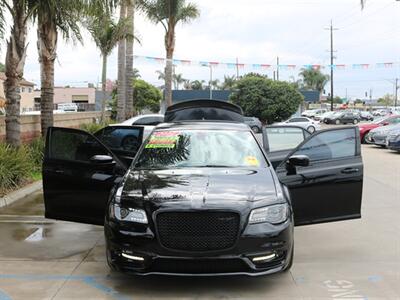 2017 Chrysler 300 Series S - Photo 32 - Santa Maria, CA 93458