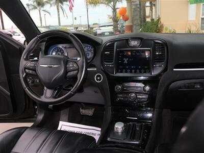 2017 Chrysler 300 Series S - Photo 29 - Santa Maria, CA 93458
