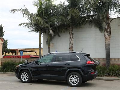 2018 Jeep Cherokee Latitude   - Photo 16 - Santa Maria, CA 93458