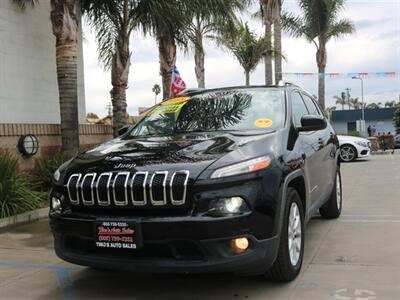2018 Jeep Cherokee Latitude   - Photo 12 - Santa Maria, CA 93458