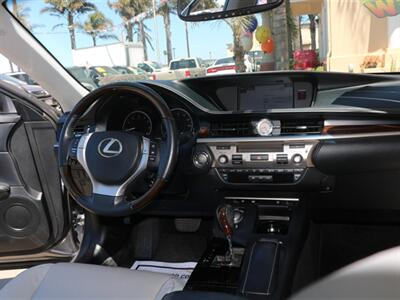 2015 Lexus ES 350   - Photo 32 - Santa Maria, CA 93458