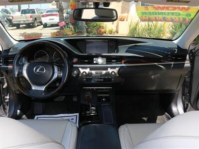 2015 Lexus ES 350   - Photo 30 - Santa Maria, CA 93458