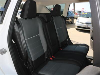 2015 Ford Escape SE   - Photo 24 - Santa Maria, CA 93458