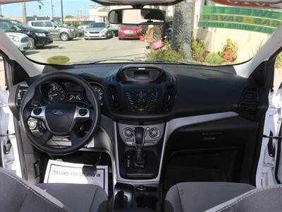 2015 Ford Escape SE   - Photo 25 - Santa Maria, CA 93458