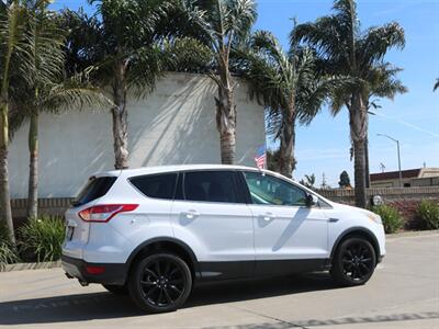 2015 Ford Escape SE   - Photo 7 - Santa Maria, CA 93458