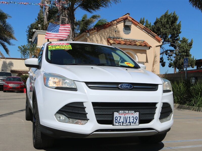 2015 Ford Escape SE   - Photo 1 - Santa Maria, CA 93458