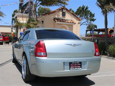 2006 Chrysler 300 Series Touring   - Photo 19 - Santa Maria, CA 93458