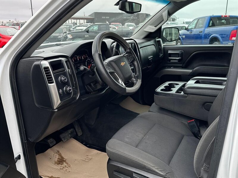 2019 Chevrolet Silverado 1500 LD LT photo