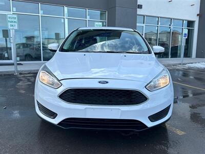 2016 Ford Focus SE   - Photo 2 - Acheson, AB T7X 5A3