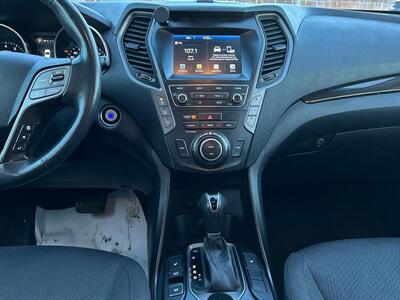 2019 Hyundai SANTA FE XL Preferred  AWD - Photo 8 - St Albert, AB T8N 3Z7