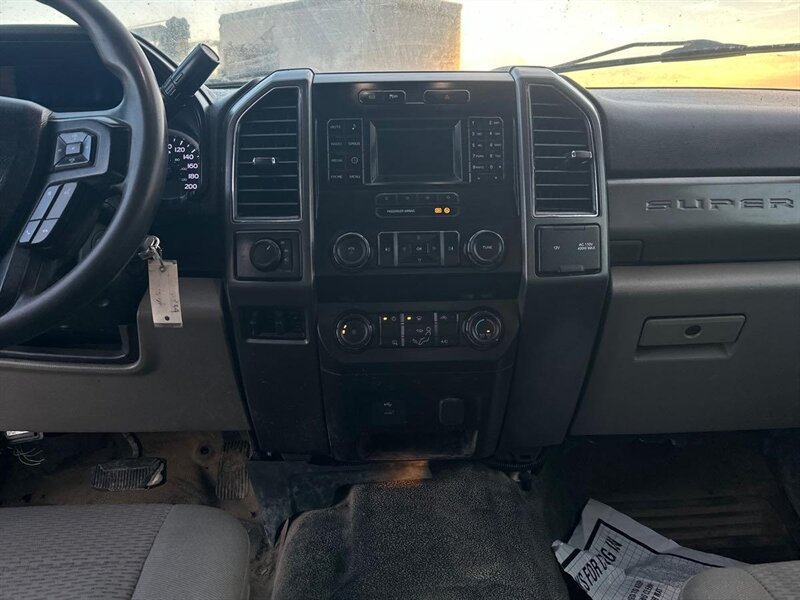 2019 Ford F-550 XLT Diesel Dually photo