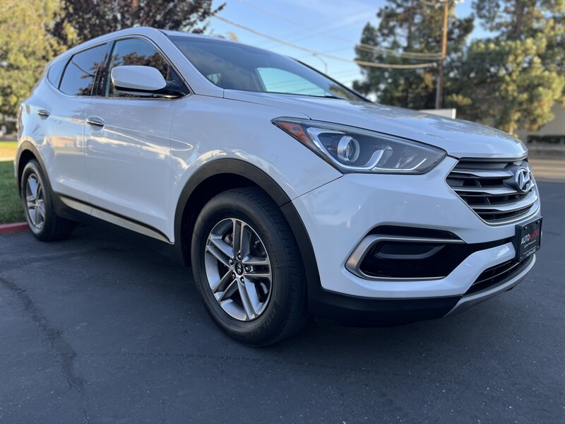 2017-Hyundai-SANTA FE Sport-5NMZTDLB2HH004551