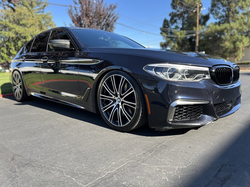 2018-BMW-5-Series-WBAJB9C53JG464285