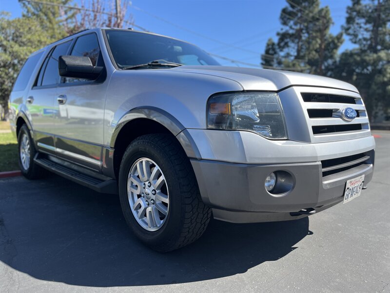2011-Ford-Expedition-1FMJU1J51BEF07032