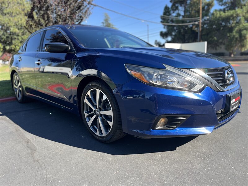 2017-Nissan-Altima-1N4AL3AP9HN346822