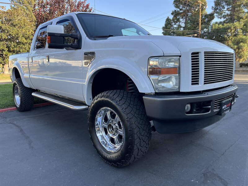 2008-Ford-F-250-1FTSW21R58EC32219