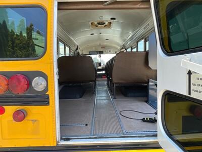 2003 BLUEBIRD Mini BUS  MINI - Photo 6 - Salem, OR 97317