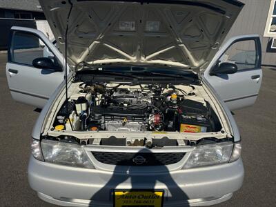 1998 Nissan Sentra GXE   - Photo 18 - Salem, OR 97317