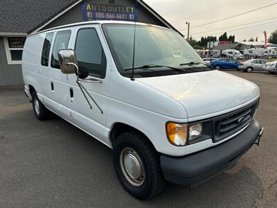 2003 Ford E-150 XL   - Photo 8 - Salem, OR 97317