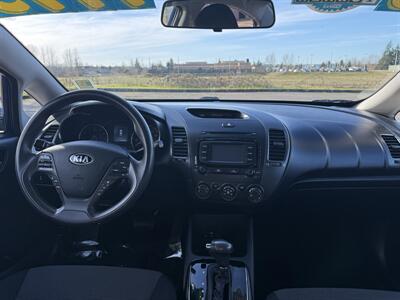 2018 Kia Forte LX   - Photo 10 - Salem, OR 97317