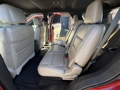 2015 Ford Explorer XLT - Photo 14 - Salem, OR 97317