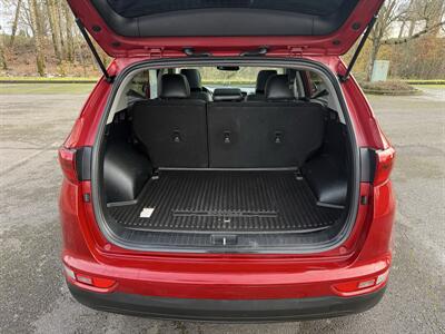 2017 Kia Sportage EX - Photo 16 - Salem, OR 97317