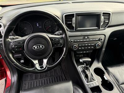 2017 Kia Sportage EX - Photo 8 - Salem, OR 97317
