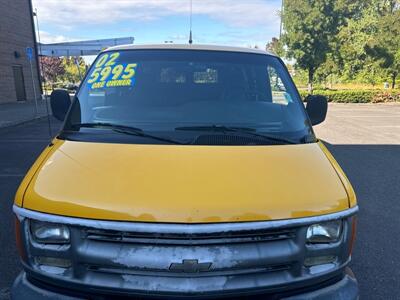 2002 Chevrolet Express 2500   - Photo 1 - Salem, OR 97317