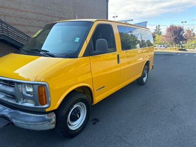 2002 Chevrolet Express 2500   - Photo 2 - Salem, OR 97317