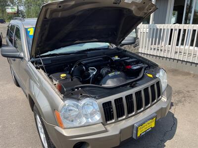 2006 Jeep Grand Cherokee Laredo   - Photo 16 - Salem, OR 97317