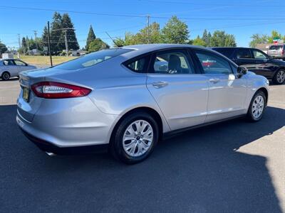 2013 Ford Fusion S   - Photo 8 - Salem, OR 97317