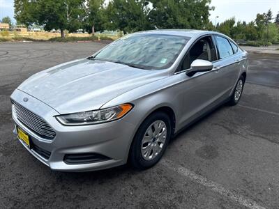 2013 Ford Fusion S  