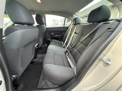 2012 Chevrolet Cruze LT   - Photo 14 - Salem, OR 97317