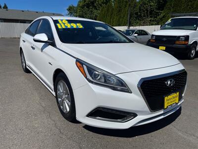 2016 Hyundai SONATA Hybrid SE  