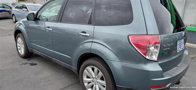 2013 Subaru Forester 2.5X Premium  Forrester - Photo 3 - Medford, OR 97501