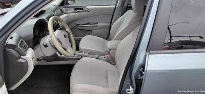 2013 Subaru Forester 2.5X Premium  Forrester - Photo 5 - Medford, OR 97501