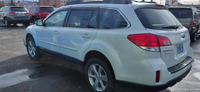 2013 Subaru Outback 2.5i Limited   - Photo 3 - Medford, OR 97501