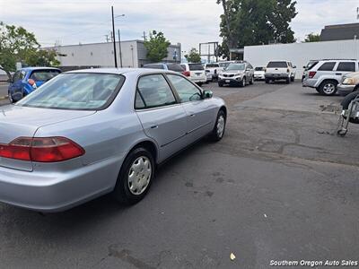 1998 Honda Accord LX   - Photo 2 - Medford, OR 97501