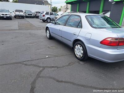 1998 Honda Accord LX   - Photo 8 - Medford, OR 97501