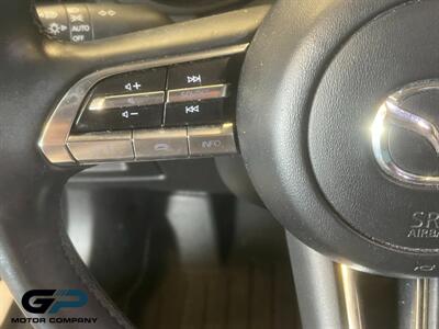 2019 Mazda Mazda3 Hatchback Preferred   - Photo 10 - Kaysville, UT 84037