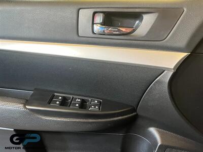 2013 Subaru Legacy 2.5i Premium   - Photo 22 - Kaysville, UT 84037