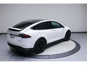 2016 Tesla Model X P90D Signature Edition   - Photo 13 - Nashville, TN 37217