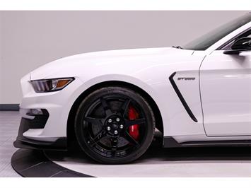 2017 Ford Mustang Shelby GT350 R   - Photo 13 - Nashville, TN 37217
